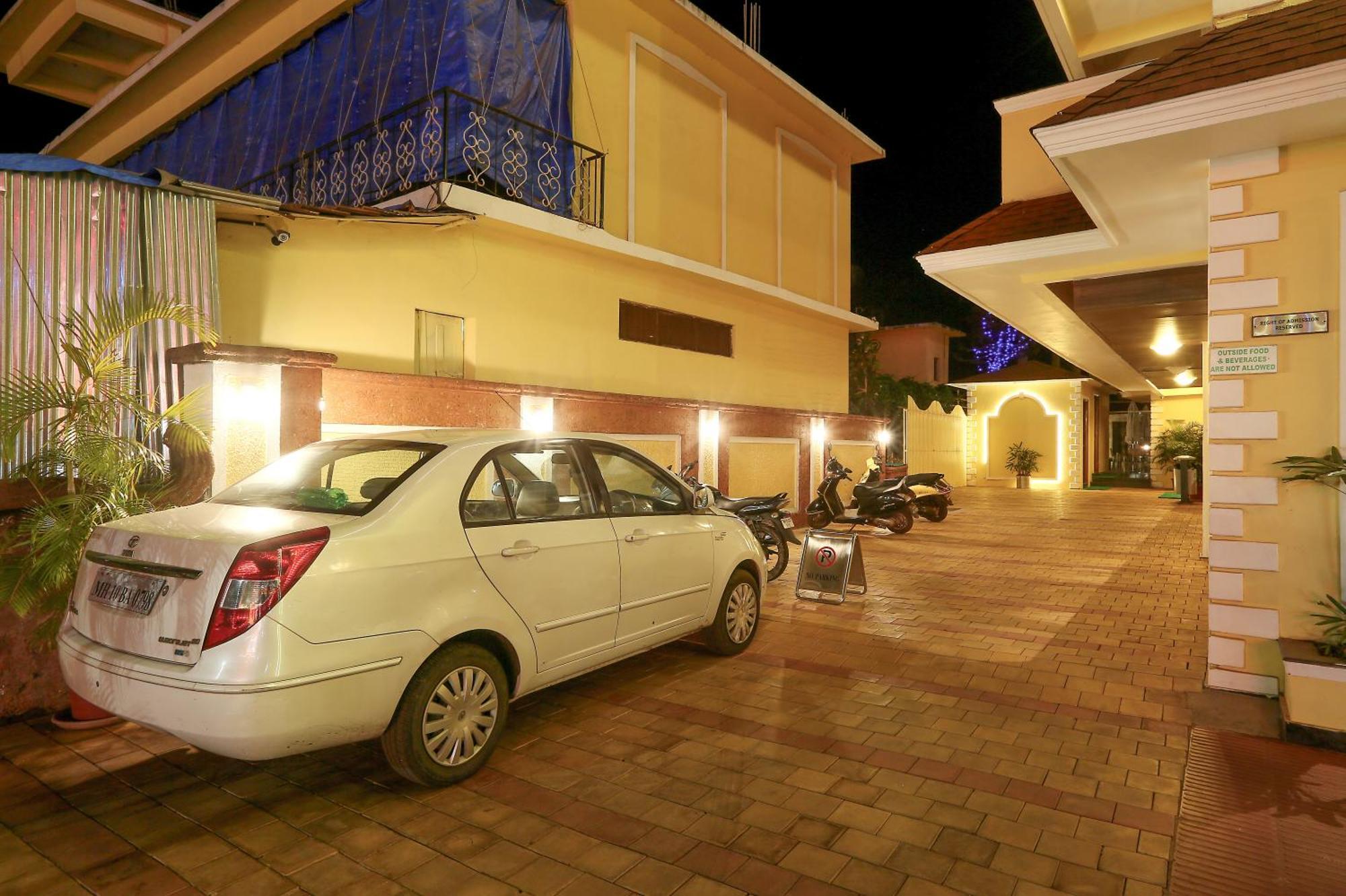 Resort De Coracao - Calangute , Goa Exterior foto